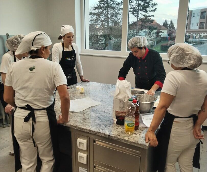 Polaznice započele praksu u sklopu programa obrazovanja odraslih