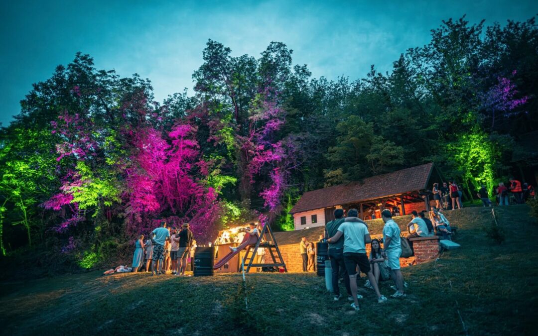 Volontiramo “od kleti do kleti” po Fučkarovom bregu